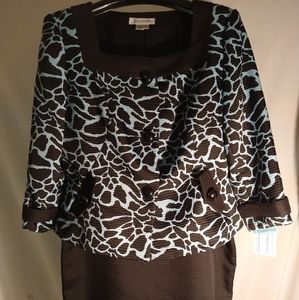 KAY UNGER TEXTURED AQUA & BLACK 2 PIECE SKIRT SUIT (**OVER 60% OFF**)